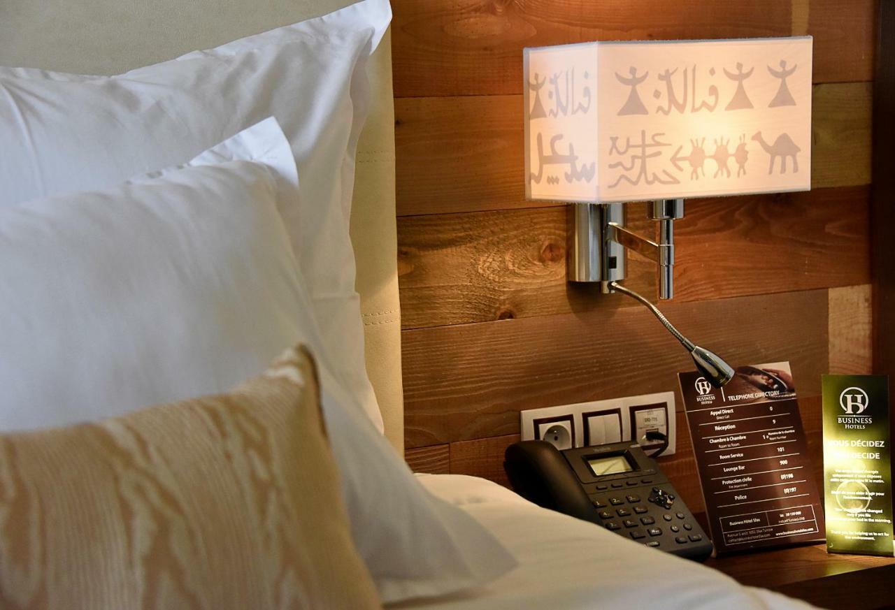 Business Hotel Сфакс Екстериор снимка