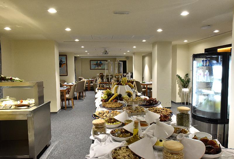 Business Hotel Сфакс Екстериор снимка